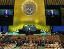 Ribuan Warga New York dan Diplomat Dunia Walk Out saat Pidato Netanyahu di PBB