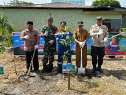 PGN Bangkitkan Semangat Pahlawan Lewat Edukasi Safety dan Penanaman Pohon di Desa Pinang Sebatang Timur