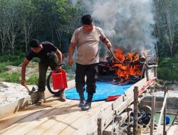 48 Rakit PETI  di Lahan Pemkab Kuansing Dimusnahkan Tim Gabungan Tindak Aktivitas Tambang Ilegal