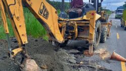 Respon Cepat Bupati Afni Tangani Jalan Rusak dan Banjir