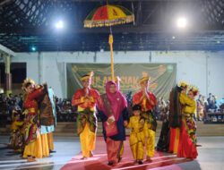 Menggelegar Puisi Bupati Afni di Pembukaan Julang Budaya Siak
