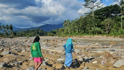 Korban Bencana Sumbar, Keluarga Ipda Angga Mohon Pencarian Tidak Dihentikan