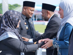 Terapkan Manajemen Talenta, Empat Putra Daerah Dilantik Jadi Kadis di Depan Istana Siak