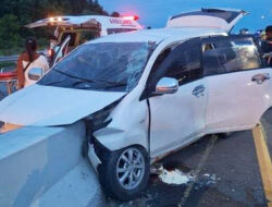 Dua Tewas dalam Kecelakaan Avanza di KM 14 B Tol Pekanbaru-Dumai