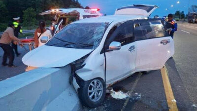 Dua Tewas dalam Kecelakaan Avanza di KM 14 B Tol Pekanbaru-Dumai