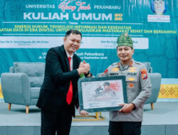 Hadiri Kuliah Umum UHTP, Kapolda Riau Tekankan Pentingnya Kolaborasi Pentahelix Atasi Karhutla